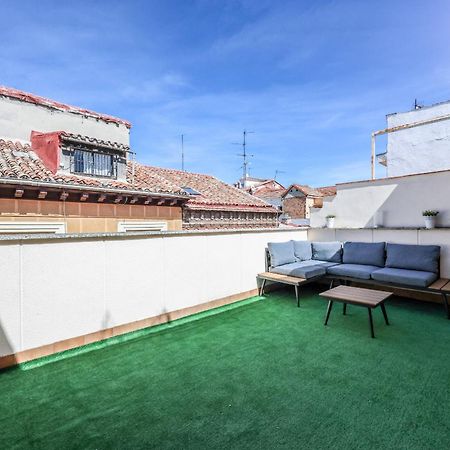 Atico Reformado Con Terraza En Tirso De Molina Para 4 Personas Alquiler Temporal 马德里 外观 照片